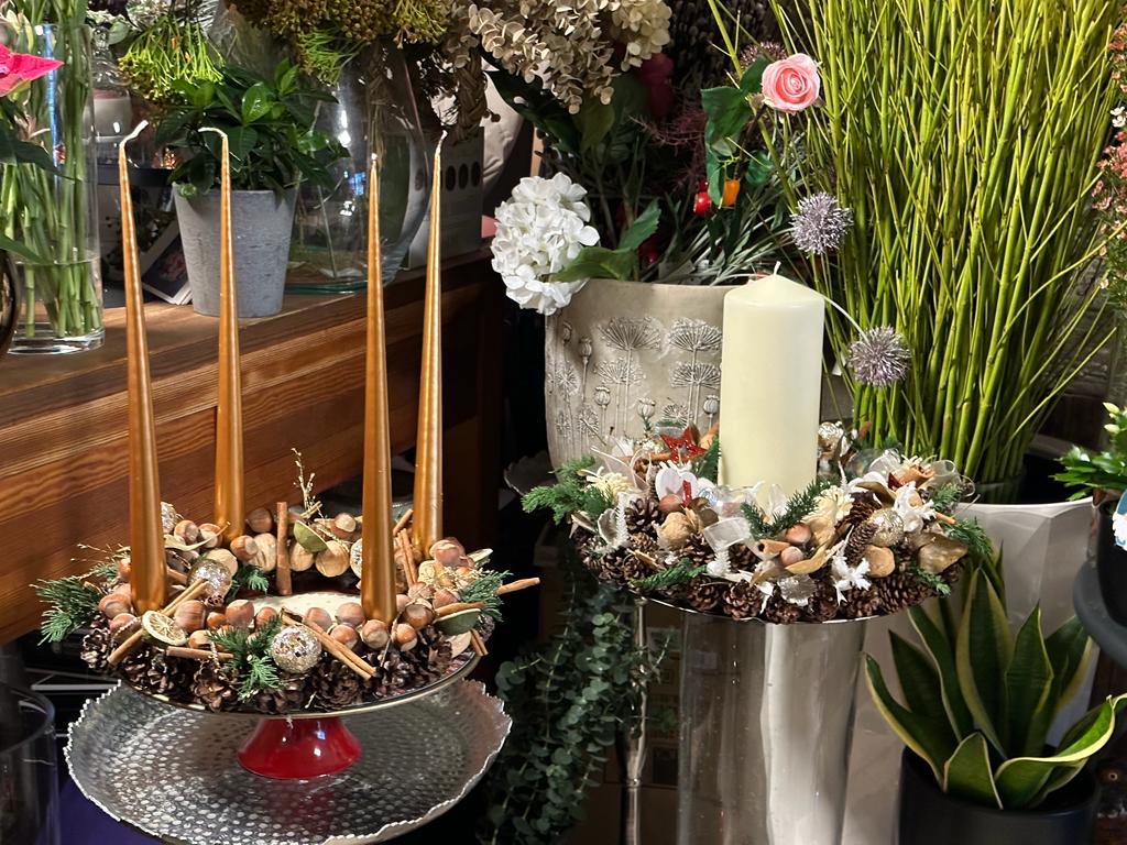 Adventes vainags ar vienu sveci